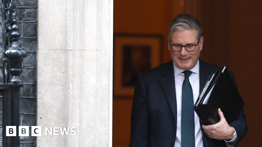 Keir Starmer's Iran War Stance: Defying Trump, Shaking Ties